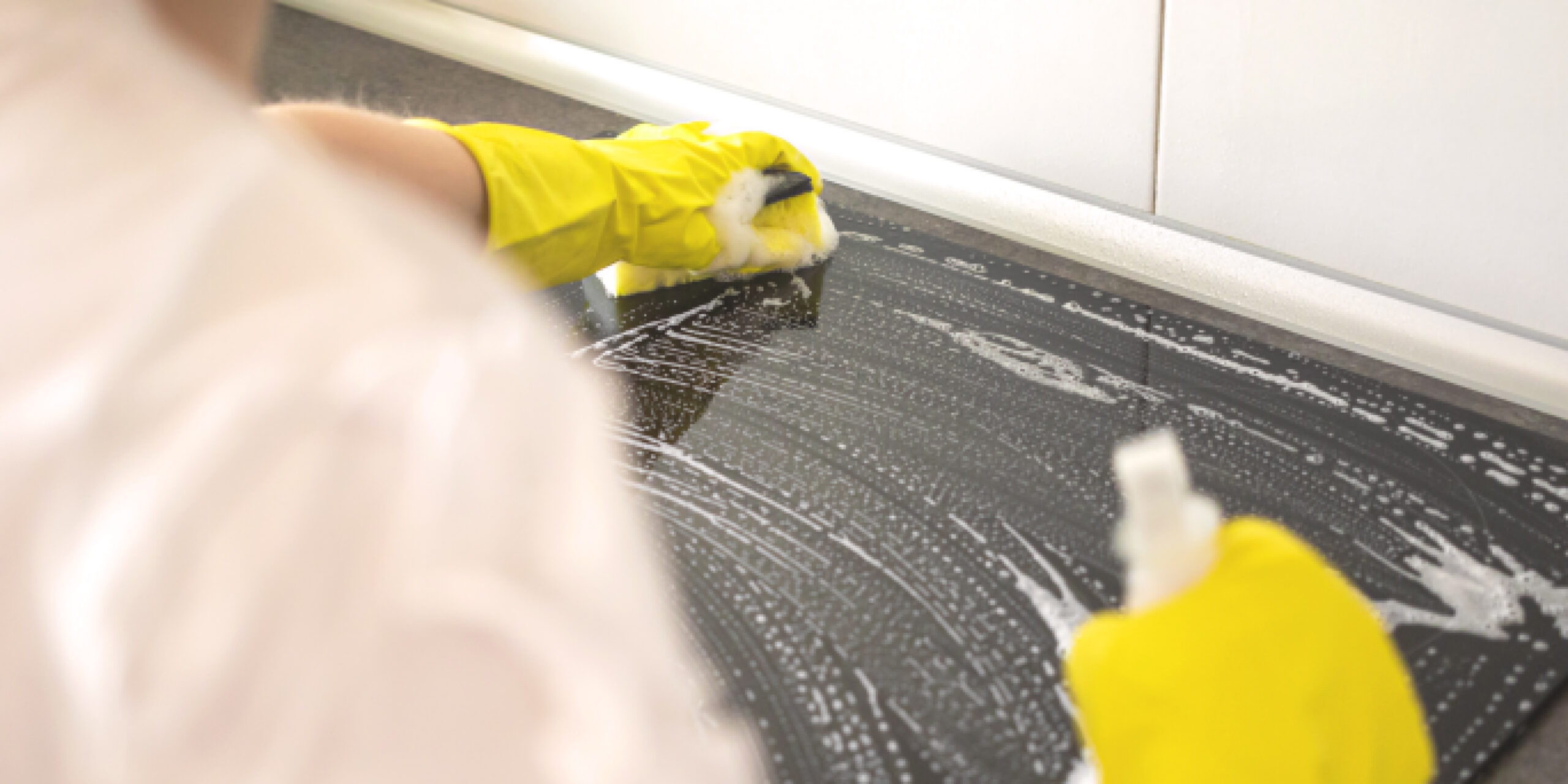 Kitchen deep cleaning cooker and stove cleaning Nagpur